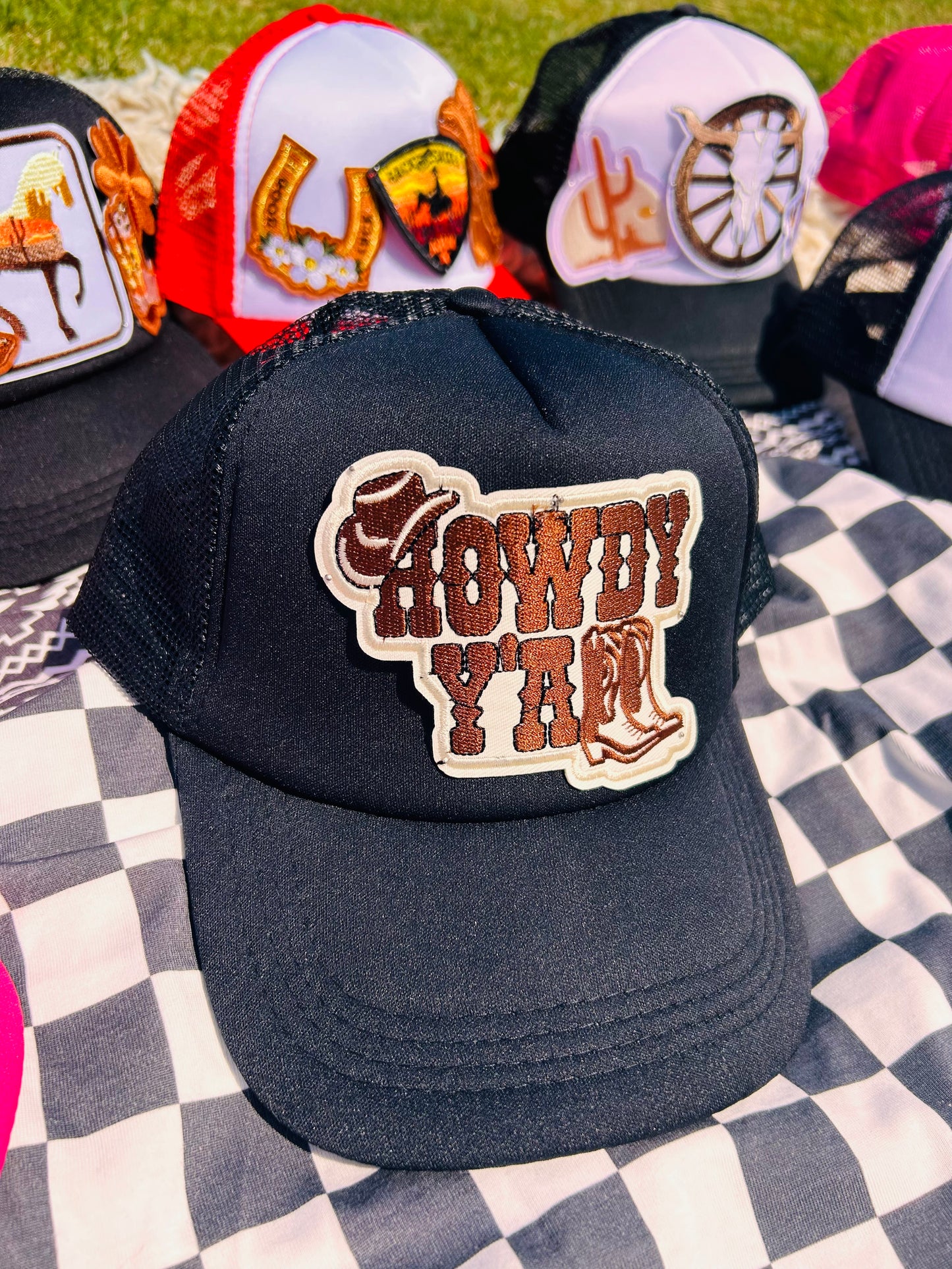 "Howdy Ya'll" Trucker Hat