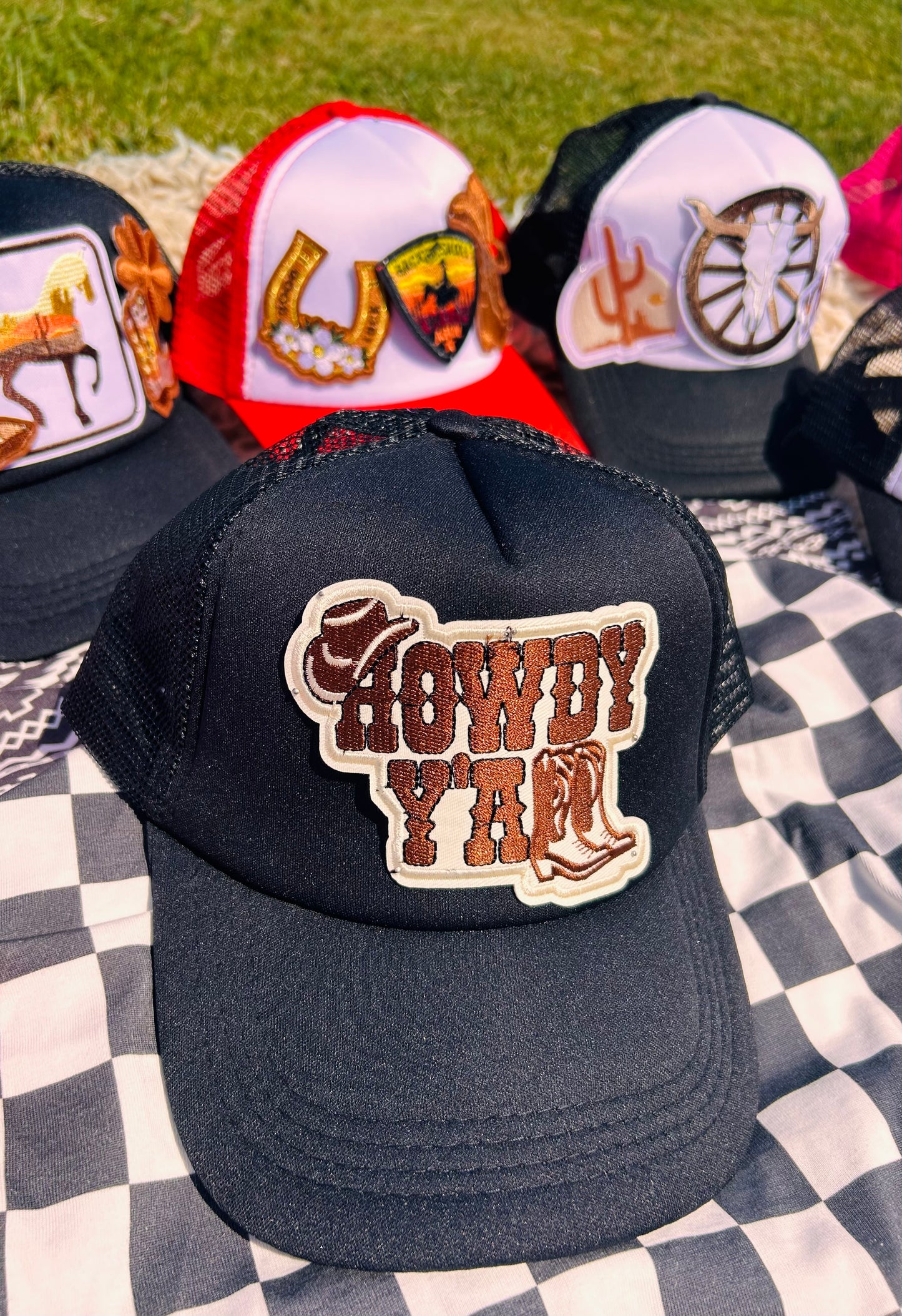 "Howdy Ya'll" Trucker Hat