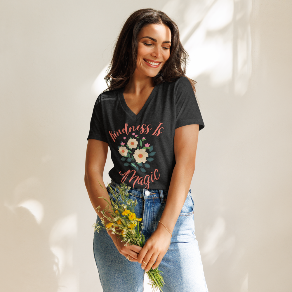 Kindness is Magic Tee In Heather Grey