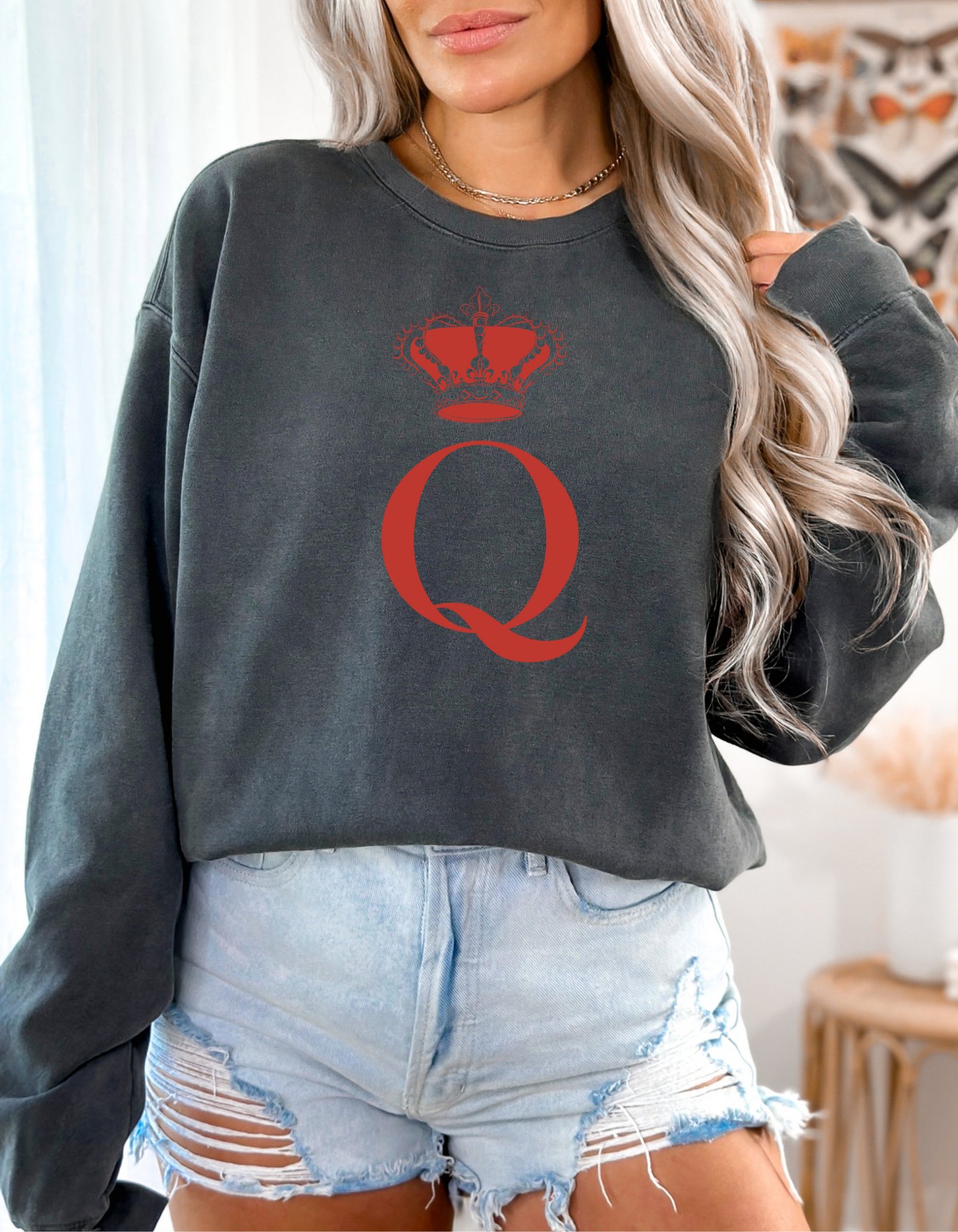 "Q" for Queen Sweatshirt in Pepper