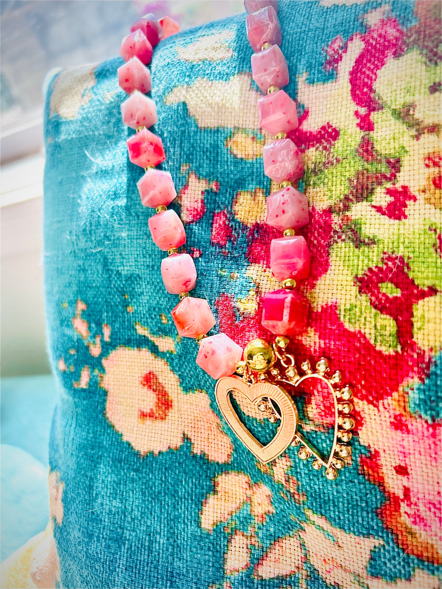 Queen of Hearts Pink Beaded Necklace