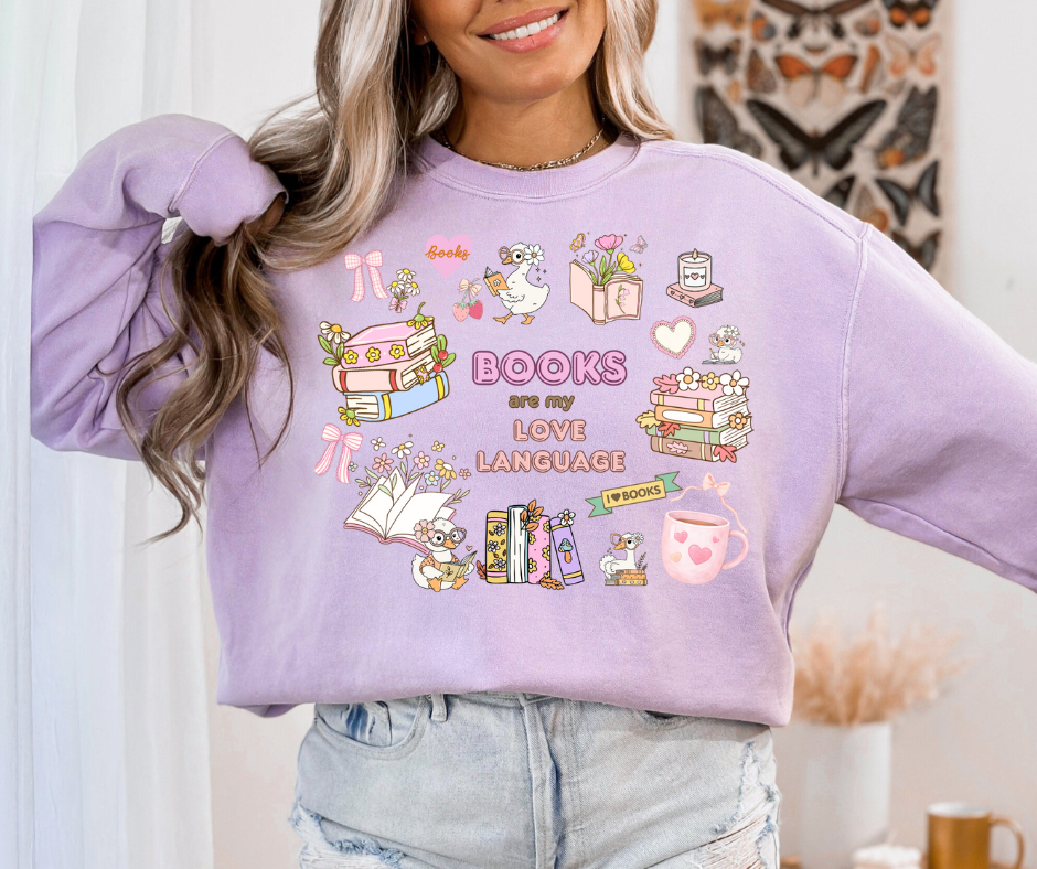 "Books Are My Love Language" Sweatshirt In Orchid