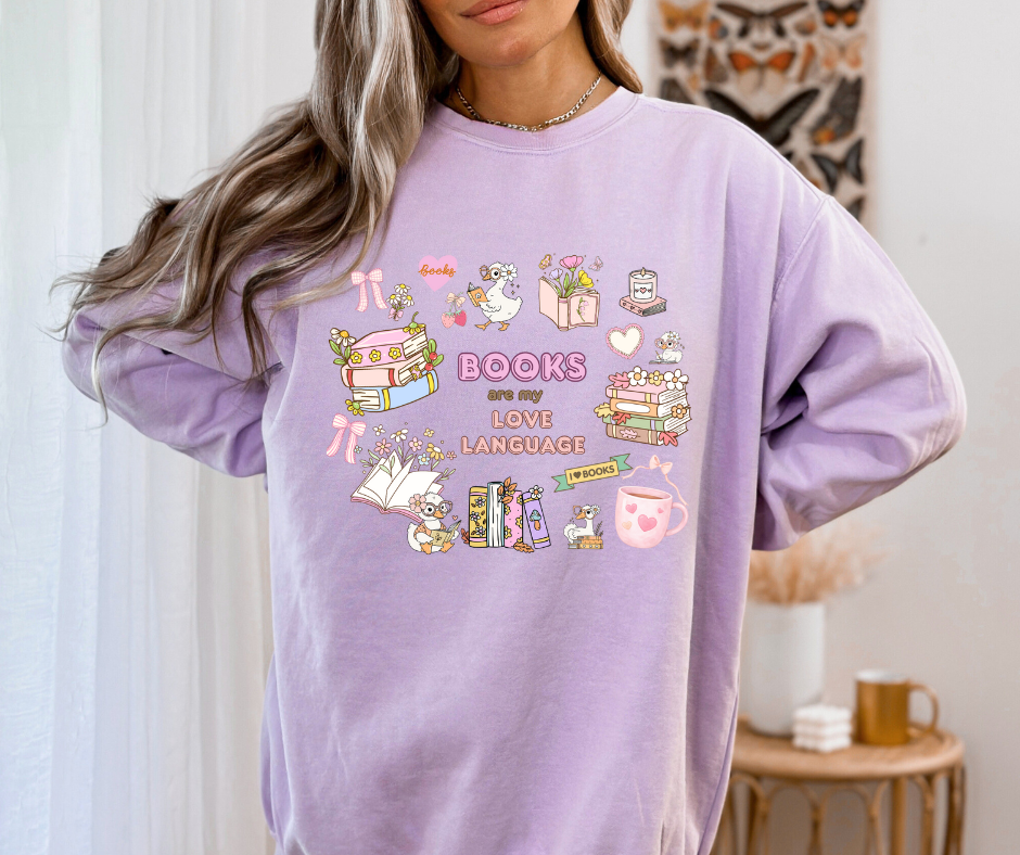 "Books Are My Love Language" Sweatshirt In Orchid