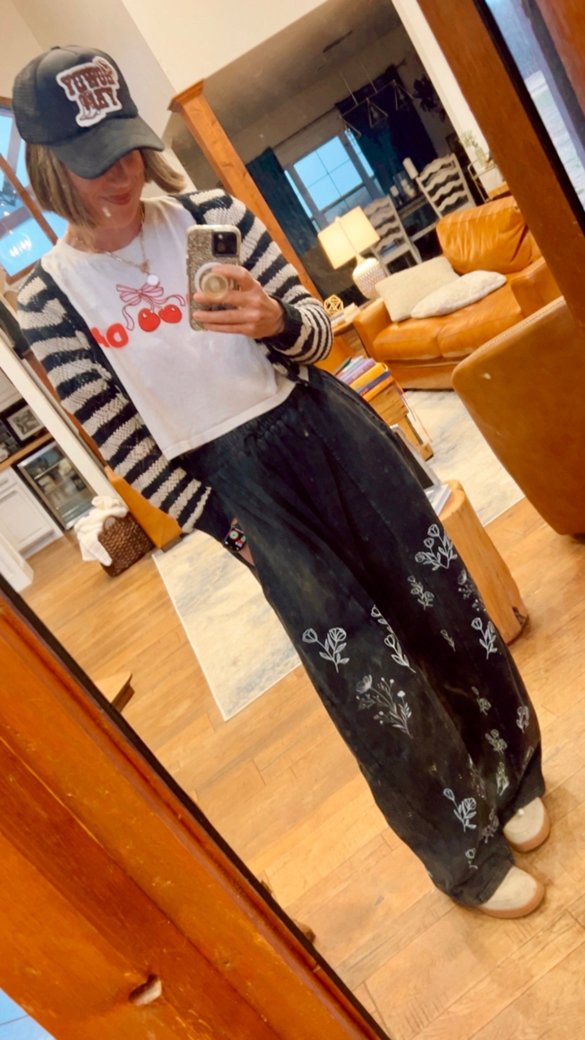 “I can buy myself flowers” barrel jeans in black